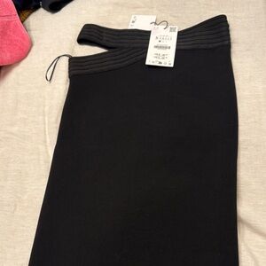 Zara Black Pencil Skirt